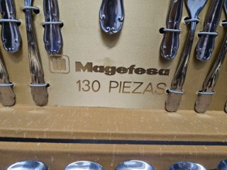 Cubertería Magefesa 130 Piezas