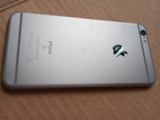 iPhone 6s para piezas o arreglar