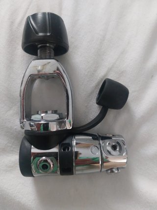 Regulador de buceo Atomic aquatics Z