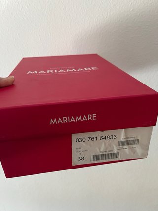 Zapatos tacón Mariamare negros antelina T38