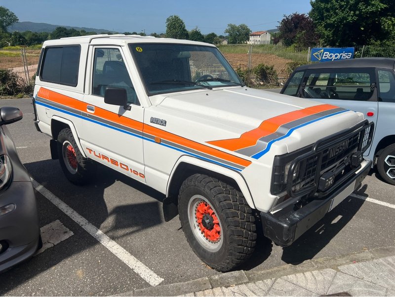 Nissan Patrol 1980 - foto 1