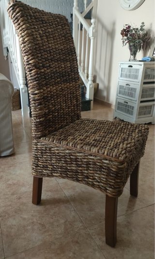 4 Sillas Ratán y Madera