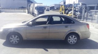 Daewoo 22330901 faro izquierdo nubira sedan (j200)