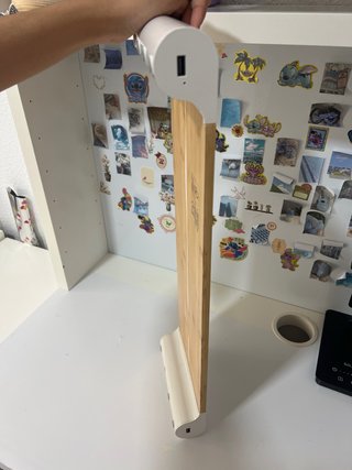 Mesa para portátil de madera y blanco