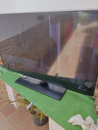 Samsung 37 " con pantalla rota