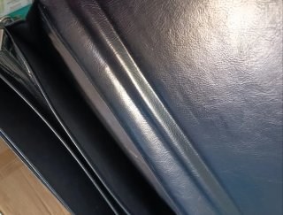 Cartera  - Maletín ejecutivo negro. Con muchos dep