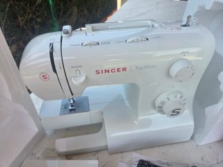 Singer 2282 NUEVA