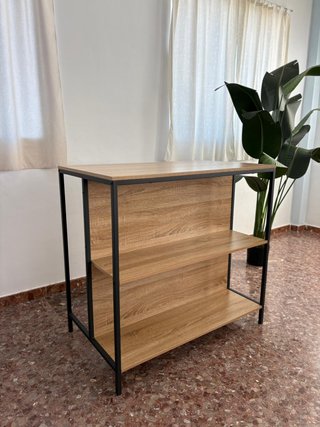 Mesa alta + estantería + 2 bancos