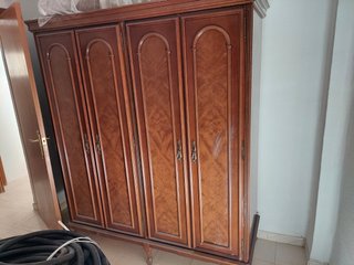 Mueble antiguo madera y cristal