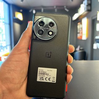 OnePlus 11 5G 16/256GB Garantía