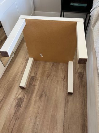 Mesa auxiliar Lack Ikea blanca