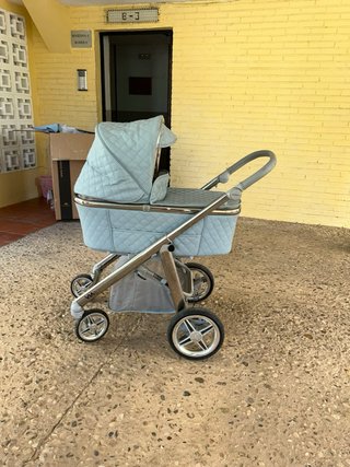 Carro de bebé con silleta y silla del coche 3 pzas