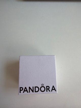 Anillo Pandora Tiara Corazón  precio real 84€