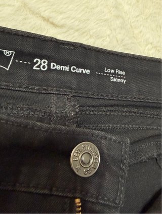 Pantalones Levis vaqueros negros