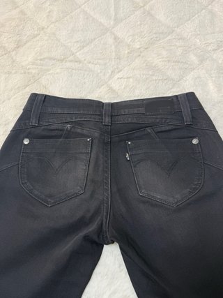 Pantalones Levis vaqueros negros