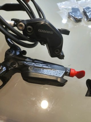 Frenos Sram Code R Hidráulicos