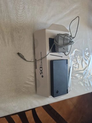 Nintendo DSi Nera