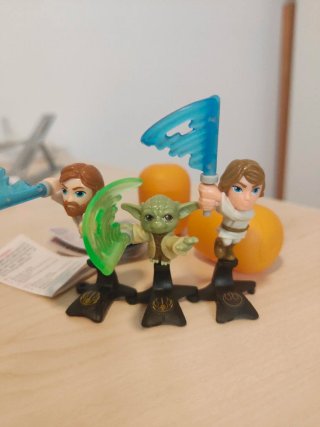 Lote Figuras Star Wars Kinder