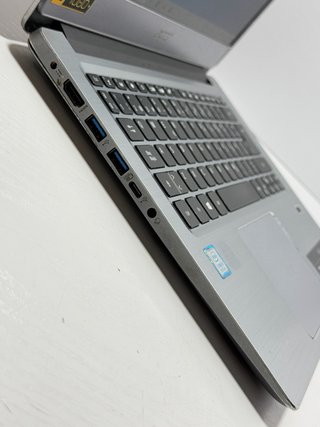 Acer Swift 3 i5 / 4Gb / 256Gb / 2Gb