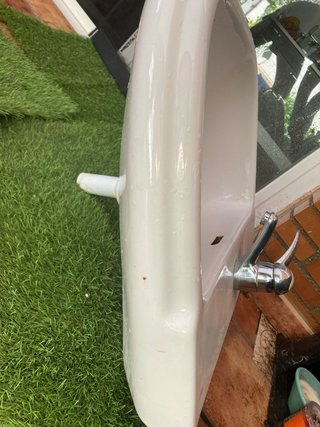 Lavabo de cerámica blanco