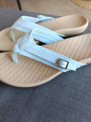 Ciabatte donna beige e blu 37