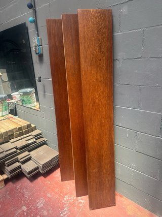 Baldas de madera flotantes (3 unidades)