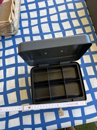 Cassaforte portatile in metallo con chiave