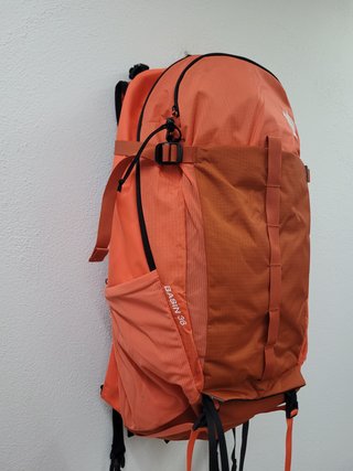 The North Face Mochila 36L Naranja