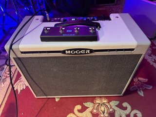 Amplificador Guitarra Mooer SD75