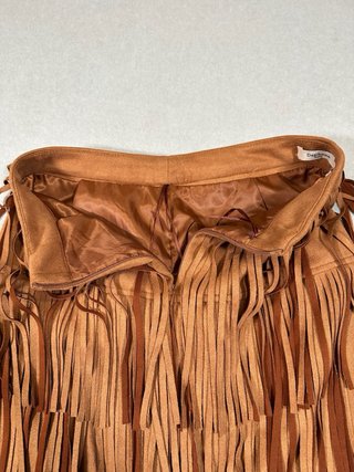 Falda antelina camel con flecos Talla S