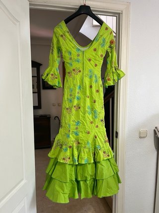 Traje Flamenca Verde Bordado Flores