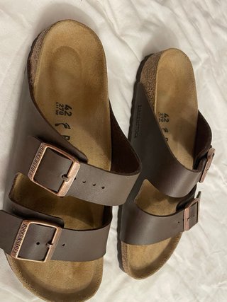 Sandalias Birkenstock Marrones Talla 42.