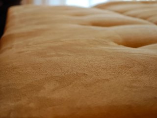 Sofá cama beige convertible