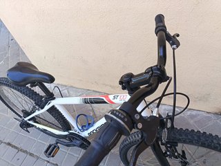 Bicicleta BTT Rockrider ST100 24"