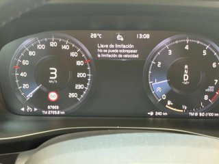 volvo xc40 xc40 2021