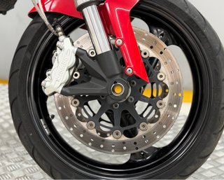 DUCATI MONSTER 696