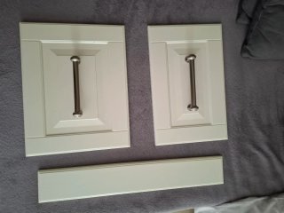 Panel de cocina blanco. Altos y bajos. 4 cajones.