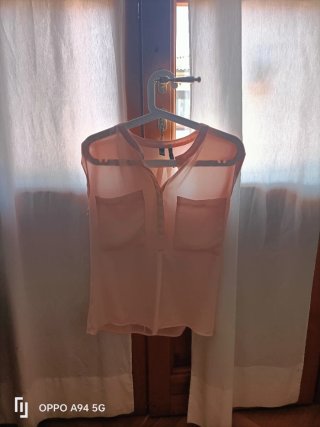 Blusa sin mangas rosa para mujer de Mango