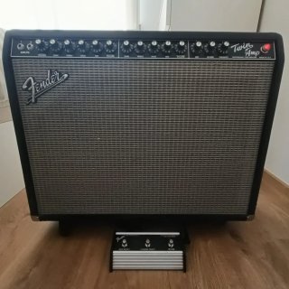 Amplificador Fender Twin Amp 100W Válvulas