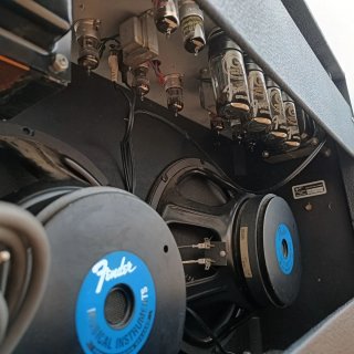Amplificador Fender Twin Amp 100W Válvulas