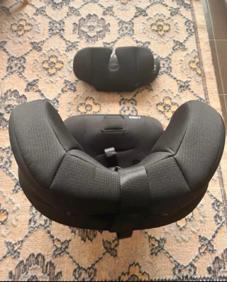 Silla de niña/o sin uso