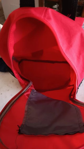 Zaino rosso e due sacche UEFA2016 CocaCola