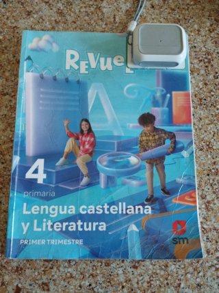 Libro lengua y literatura 4 primaria.