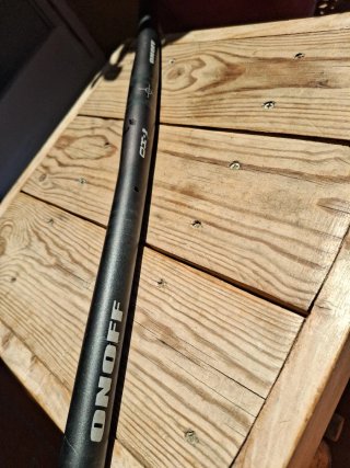 Manillar ONOFF Ox-3 25,8mm