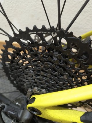 Bicicleta Scott Scale 940