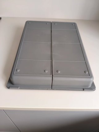 Porta cubiertos extensible gris