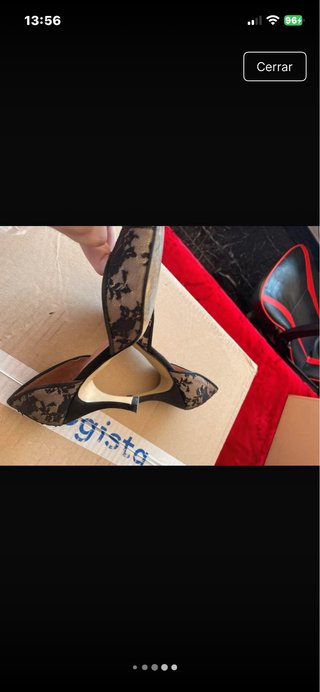 Tacones Gloria Ortiz encaje negro y beige