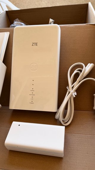Router ZTE 5G Outdoor MC889