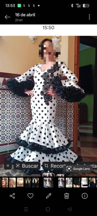 Traje de flamenca lunares blanco y negro