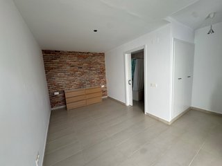Piso/Casa Adosada en alquiler 4 hab. garaje, pisci